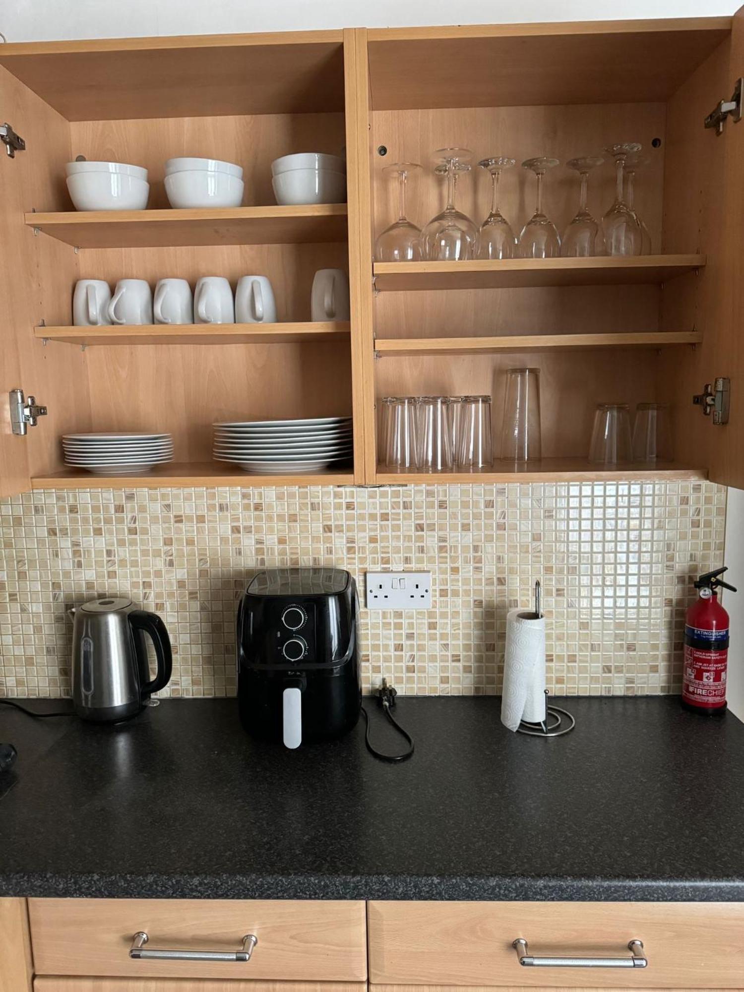 Sleeps5-netflix-parking-near Centre-etihad-coop Live Manchester