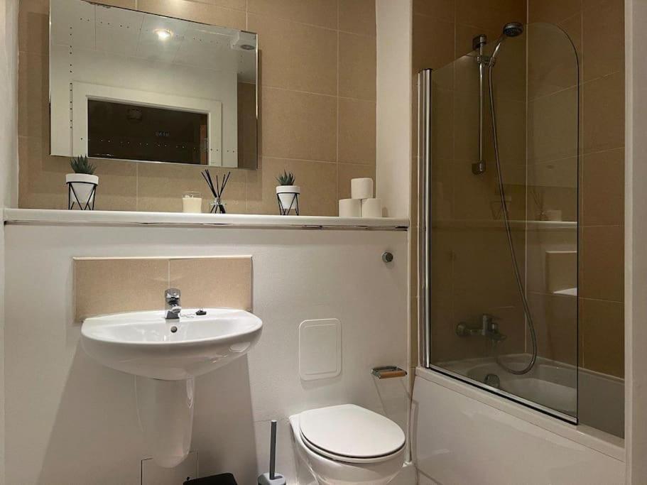 Appartement 2 Bedroom City Center *