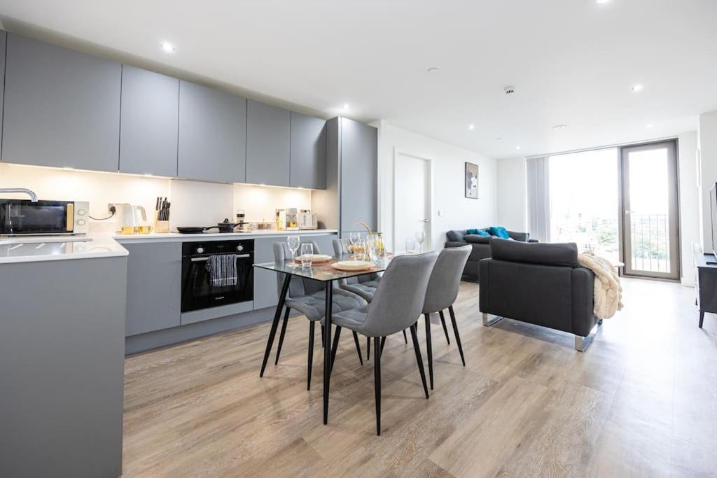 Apartment Flat Close To Picadilly Station Manchester