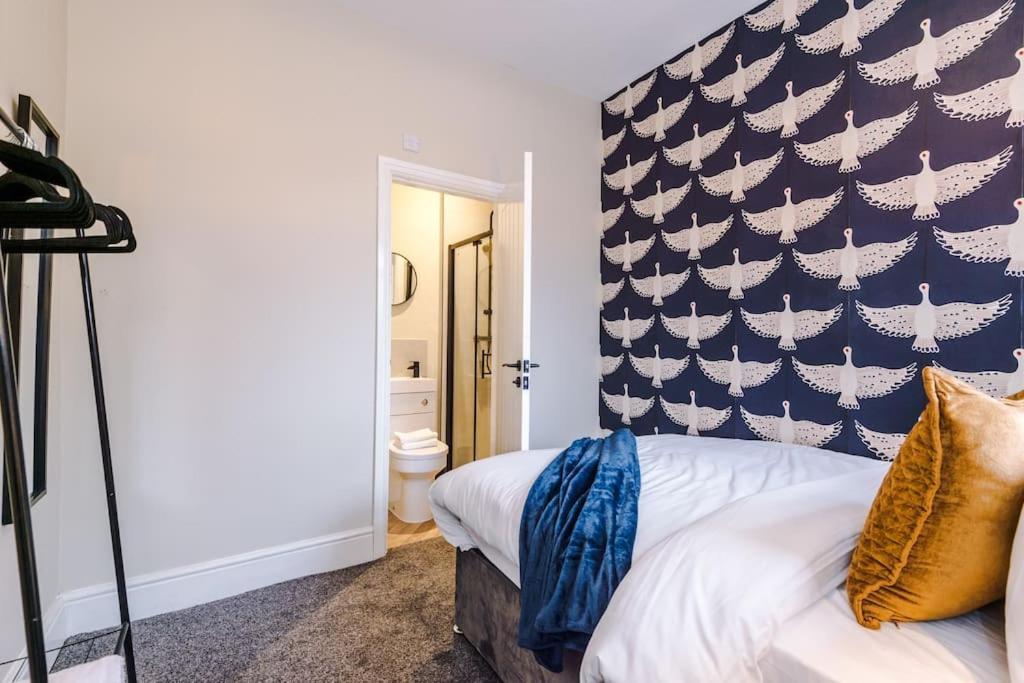 Holiday home Salford Sanctuary 5 Bed House Manchester