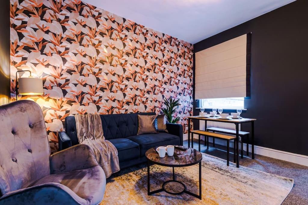 Holiday home Salford Sanctuary 5 Bed House