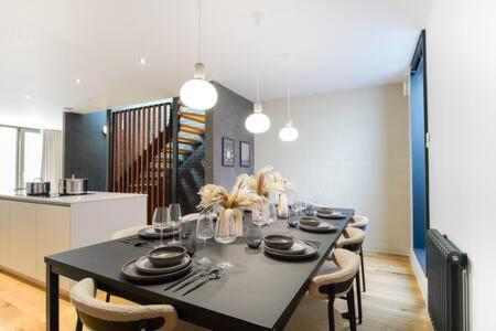 Townhaus West By The Heim Residences Holiday home