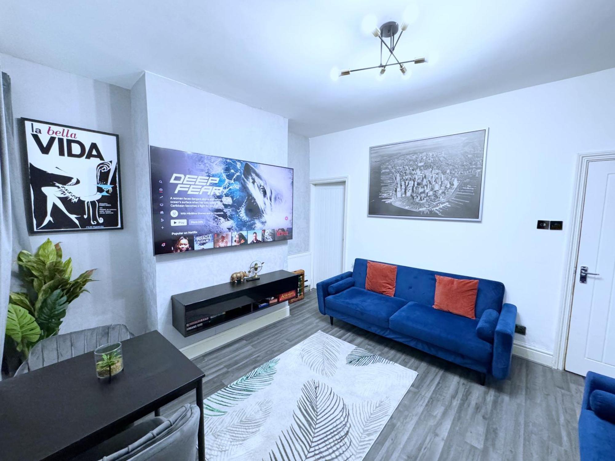 Large 4 Bedroom Townhouse With Free Parking Near Mcr Center * Manchester