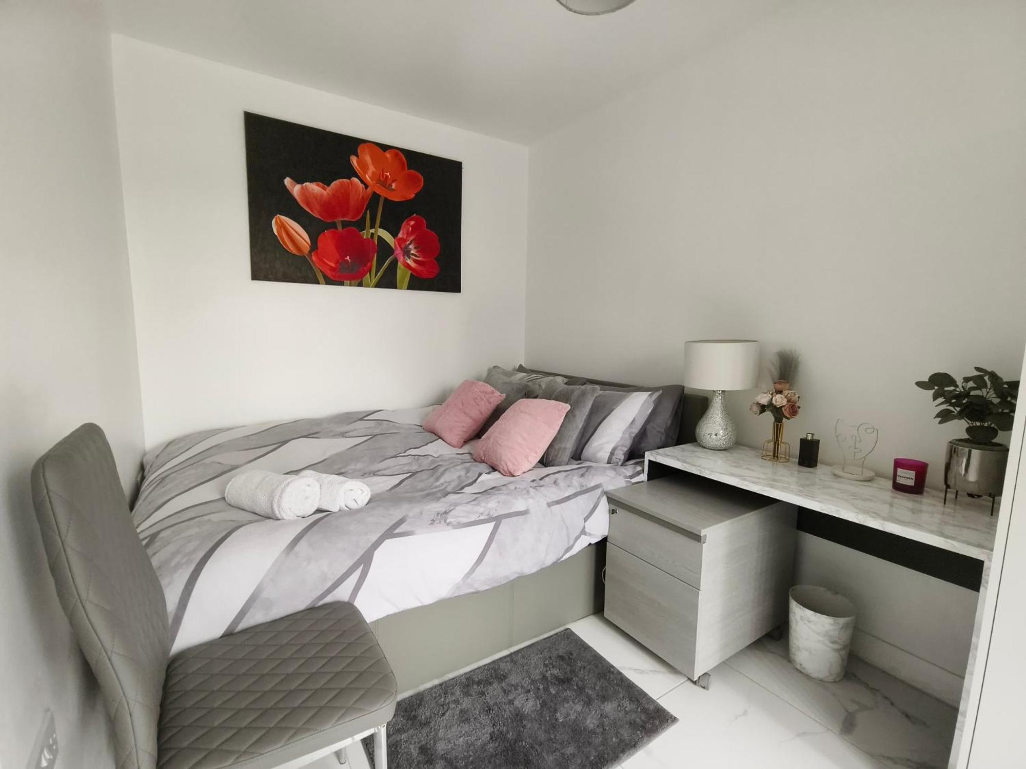 Homestay Shared House - 10 Mins From Piccadilly Station/man Uni/o2 Apollo *
