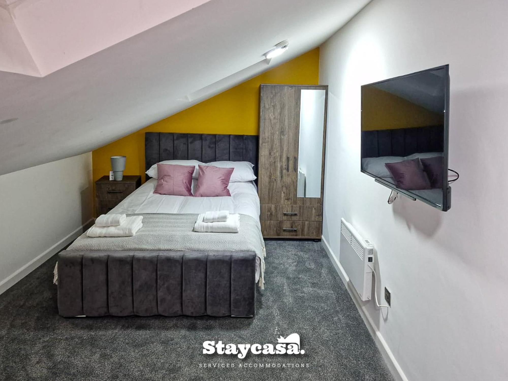 Delightful Spacious Haven With Large Driveway Vakantiehuis *