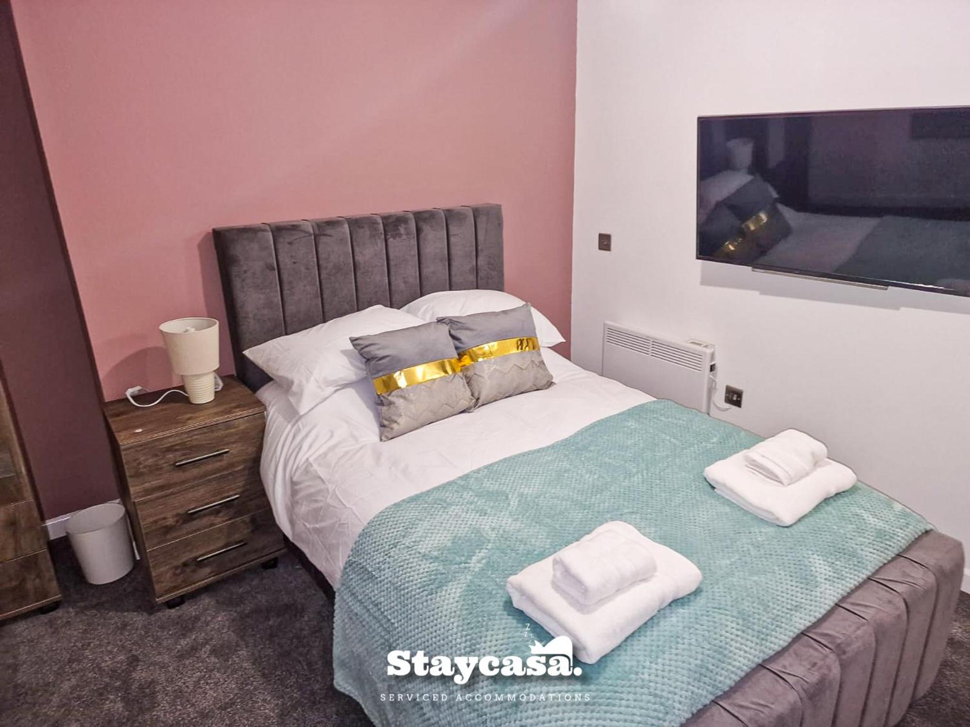 Delightful Spacious Haven With Large Driveway Vakantiehuis