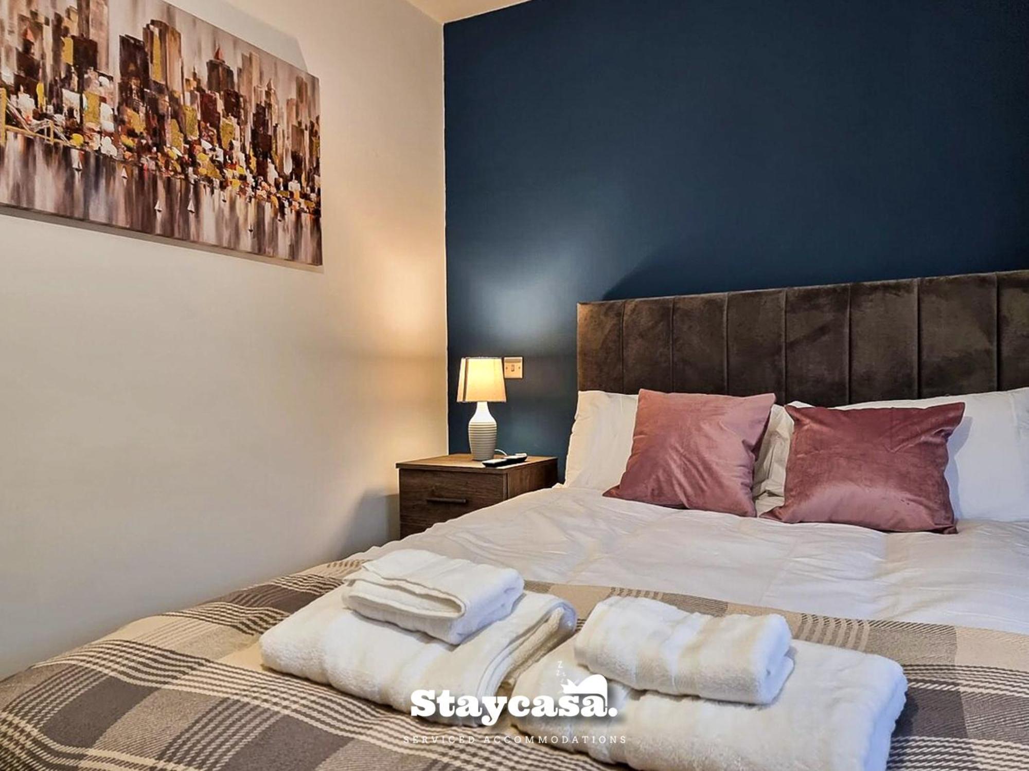 Vakantiehuis Delightful Spacious Haven With Large Driveway