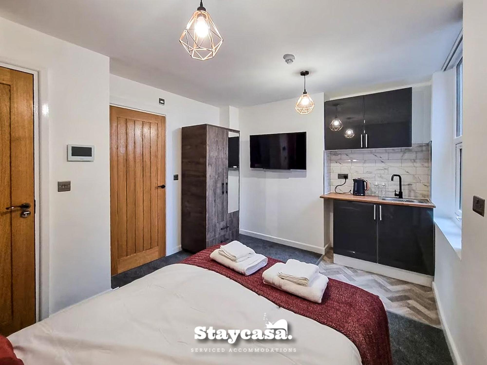 Vakantiehuis Delightful Spacious Haven With Large Driveway *