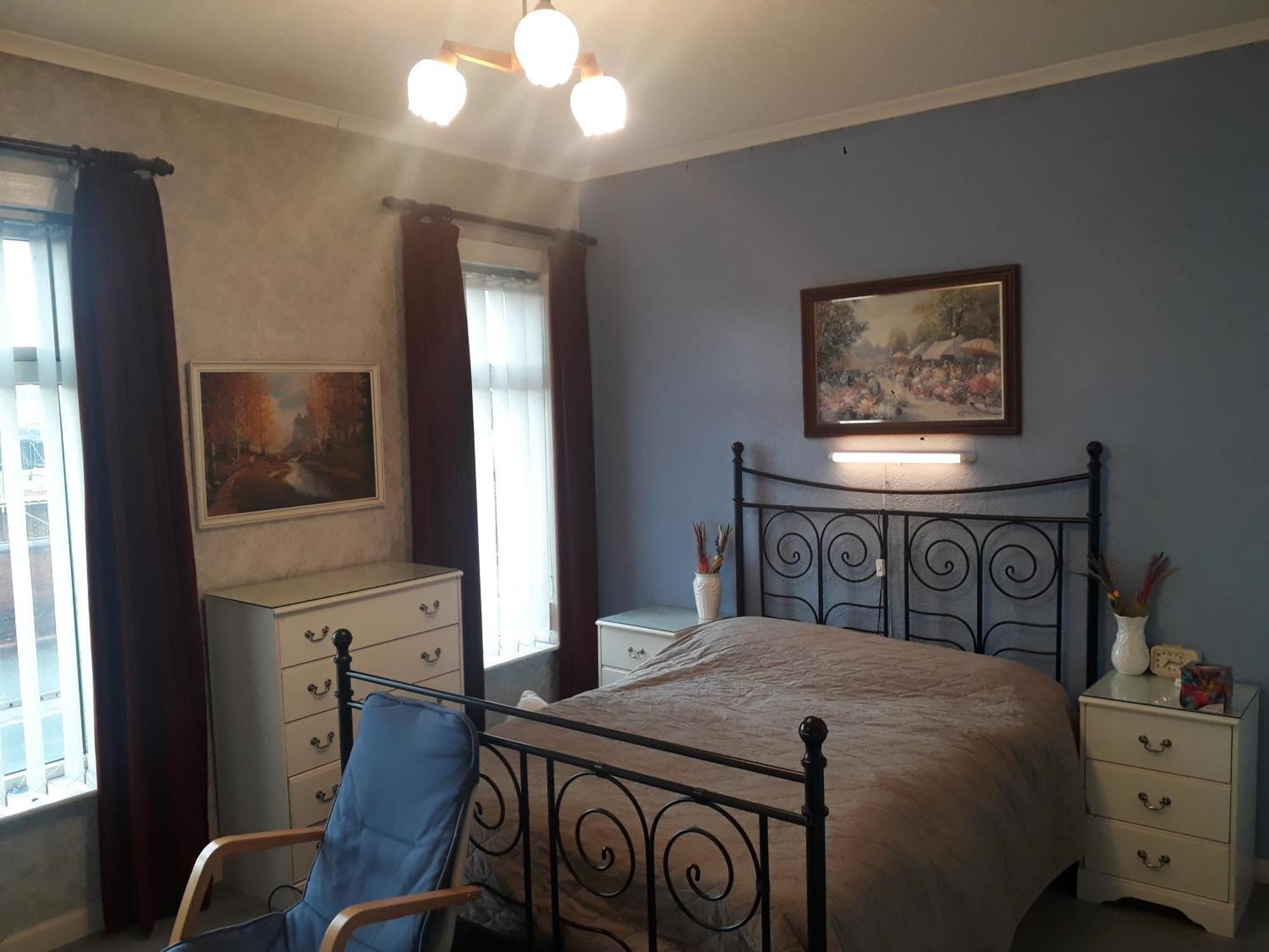 Coronation Street Style Guest House. Gasthuis *
