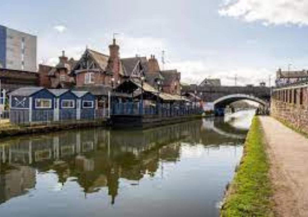 The Horizon Hideout -business Stays Or Leisure, Airport Staff, Ideal For Relocators - Manchester