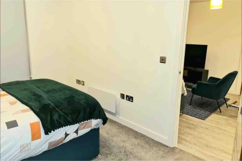 Apartment 2bed Salford Mcr *