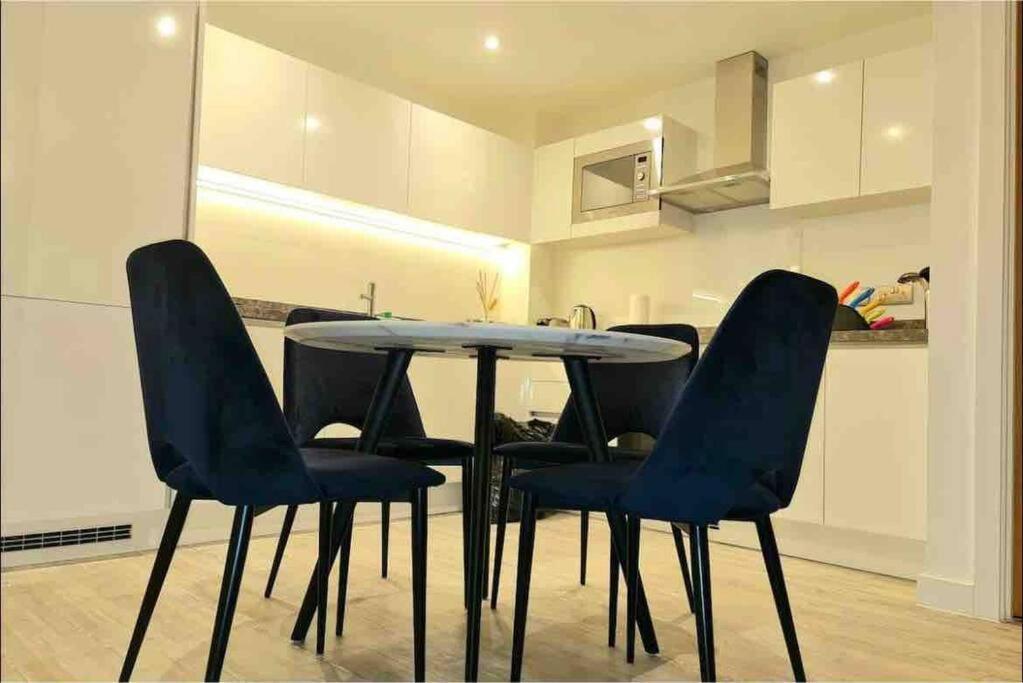 2bed Salford Mcr * Manchester
