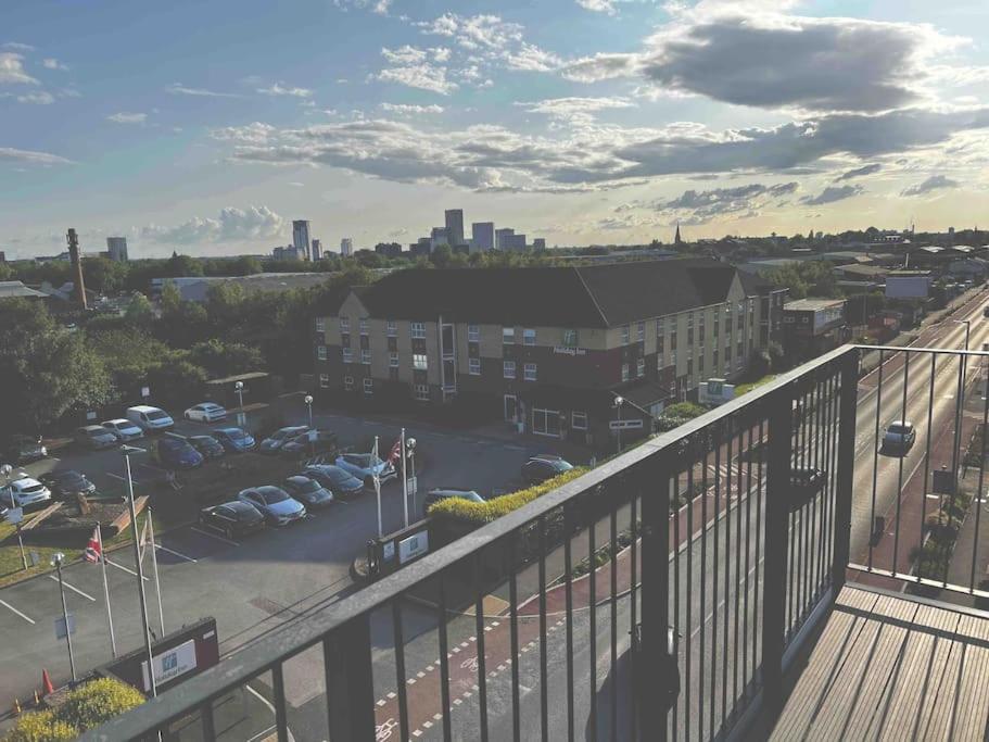 Apartment 2bed Salford Mcr *