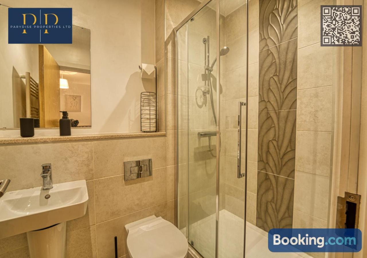 Apartment The Horizon Hideout -business Stays Or Leisure, Airport Staff, Ideal For Relocators - *