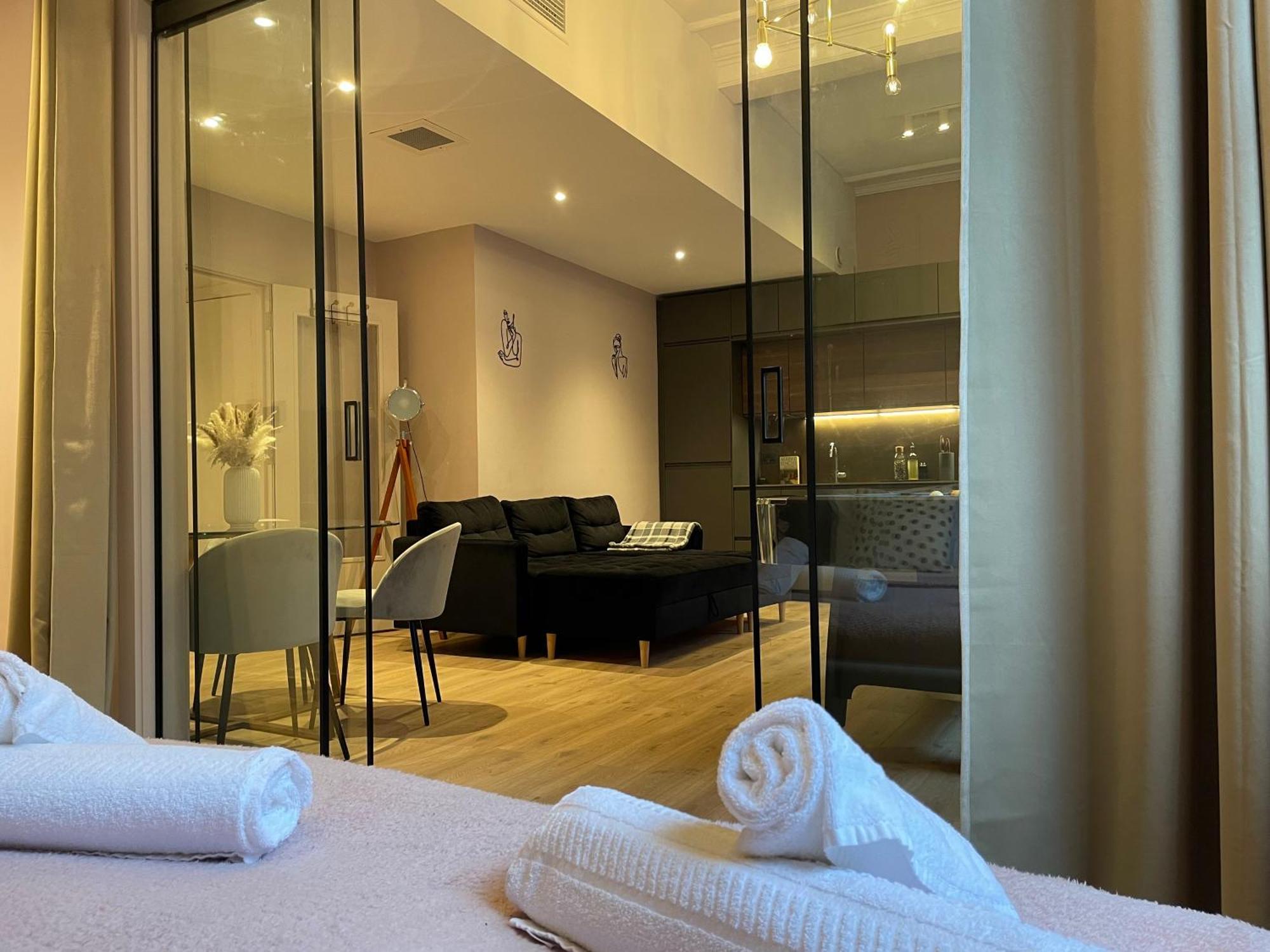 Stunning 2 Bed In Greater * Manchester
