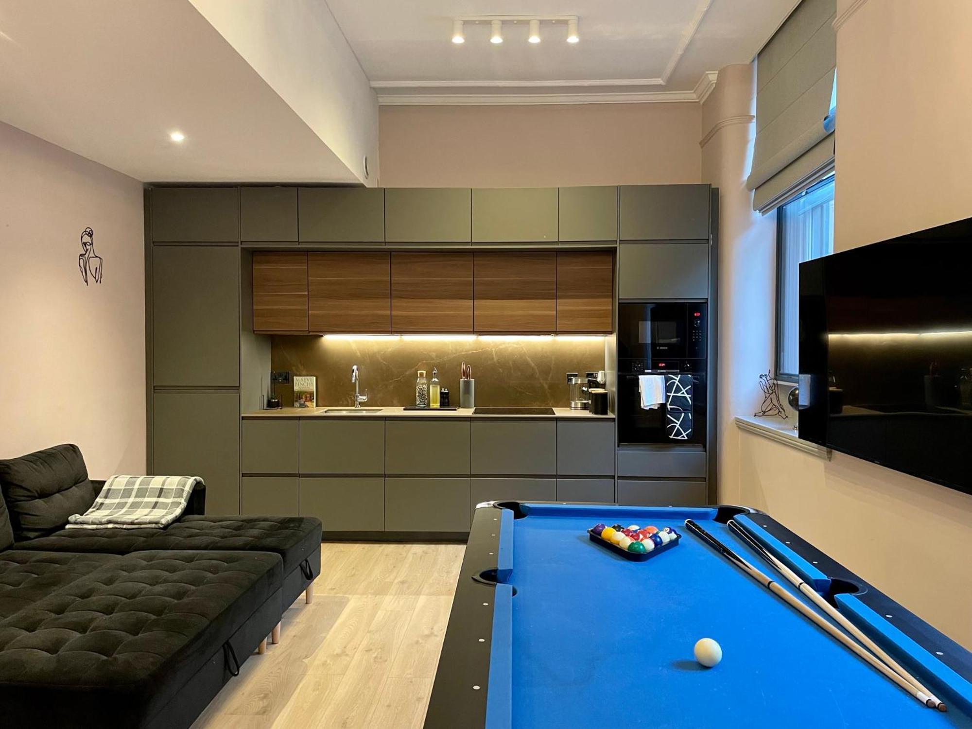 Apartment Stunning 2 Bed In Greater Manchester