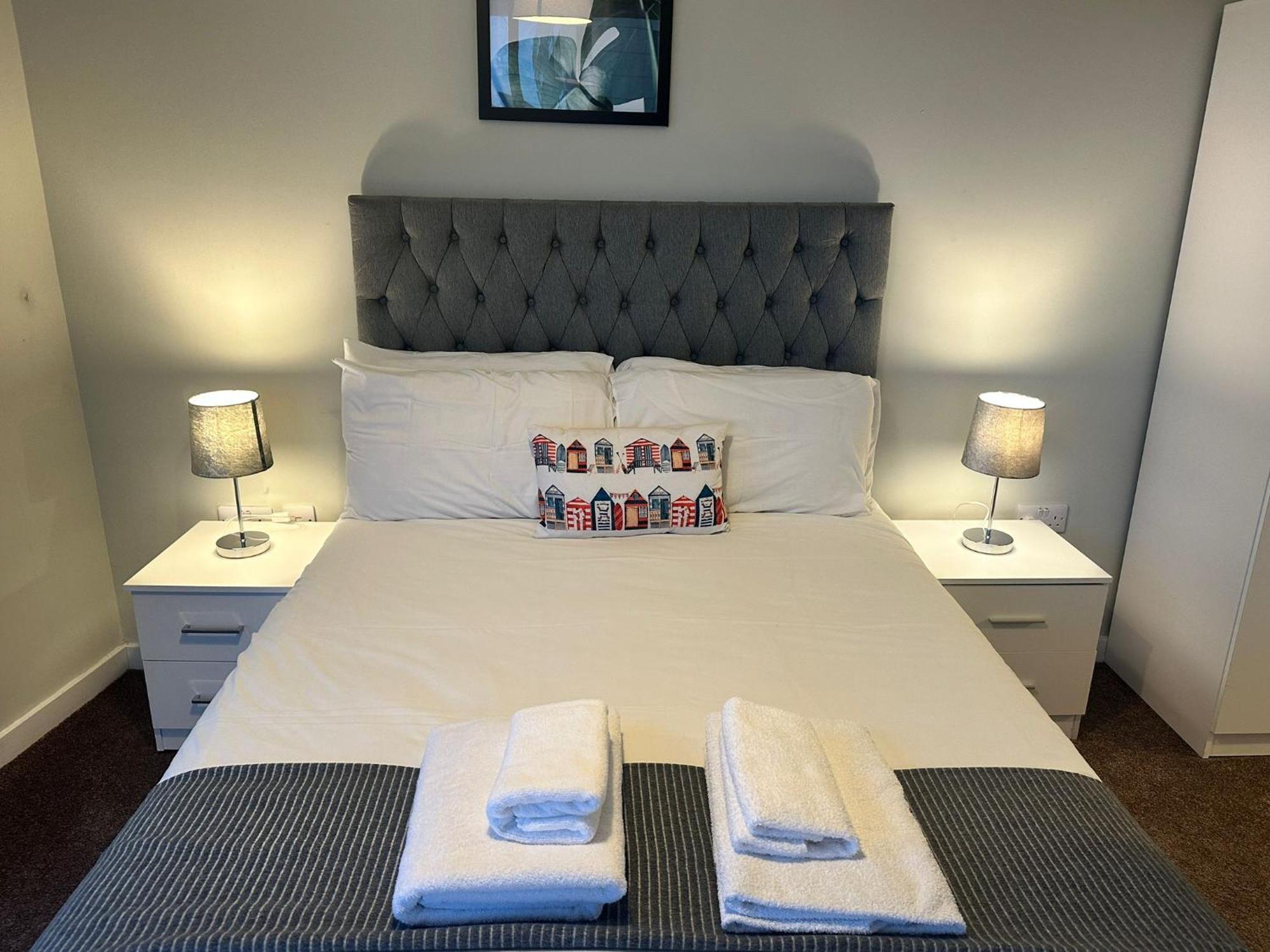 Adelphi Wharf By Beehosting Apartment *