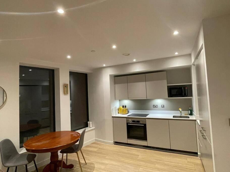 Apartment Incredible 2bedroom Free Parking