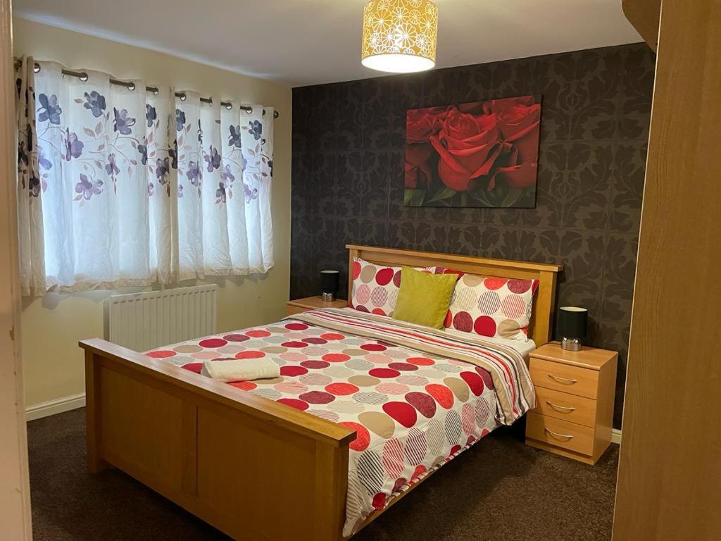 Falconwood Apartment *