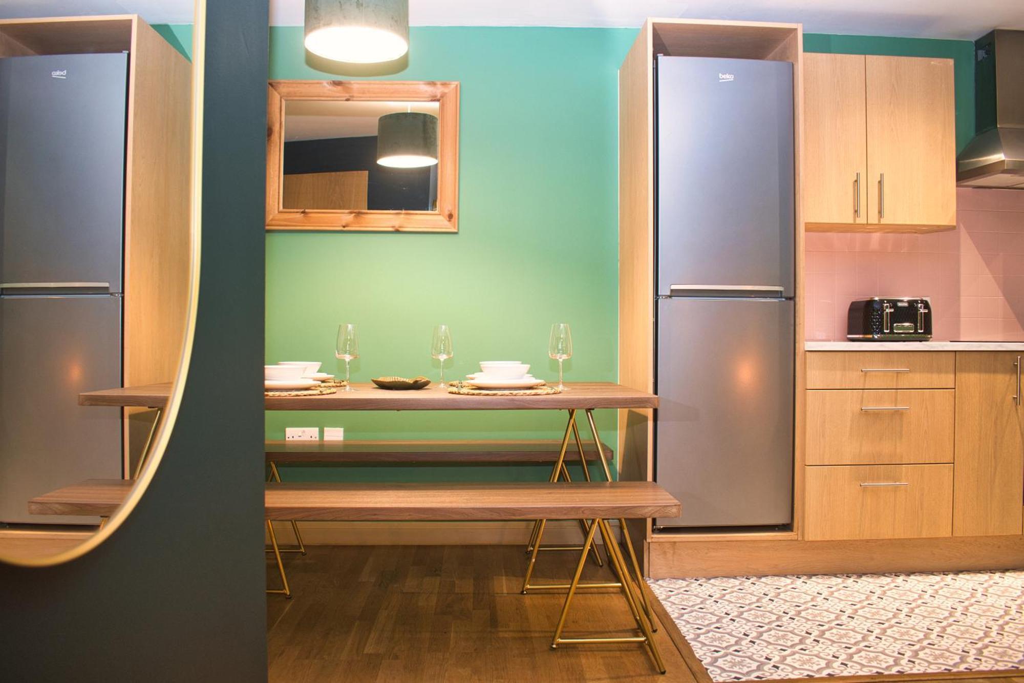 Spacious City Centre Apt - Free Parking - Ao Arena Appartement *