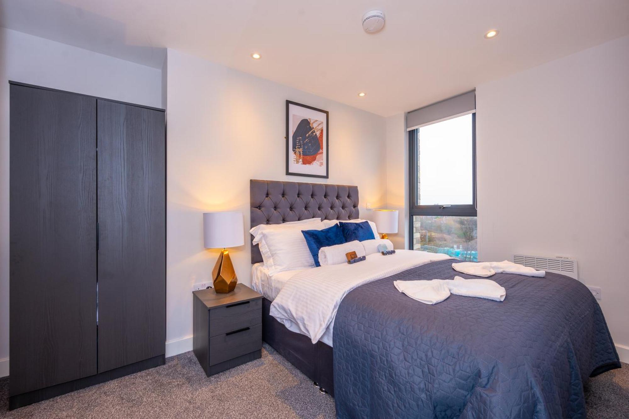 Cosy 1 Bed - Perfect For Long By Valore Services Apartment
