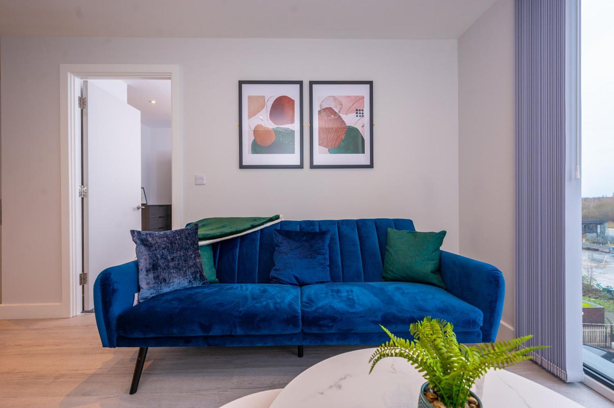 Cosy 1 Bed - Perfect For Long By Valore Services