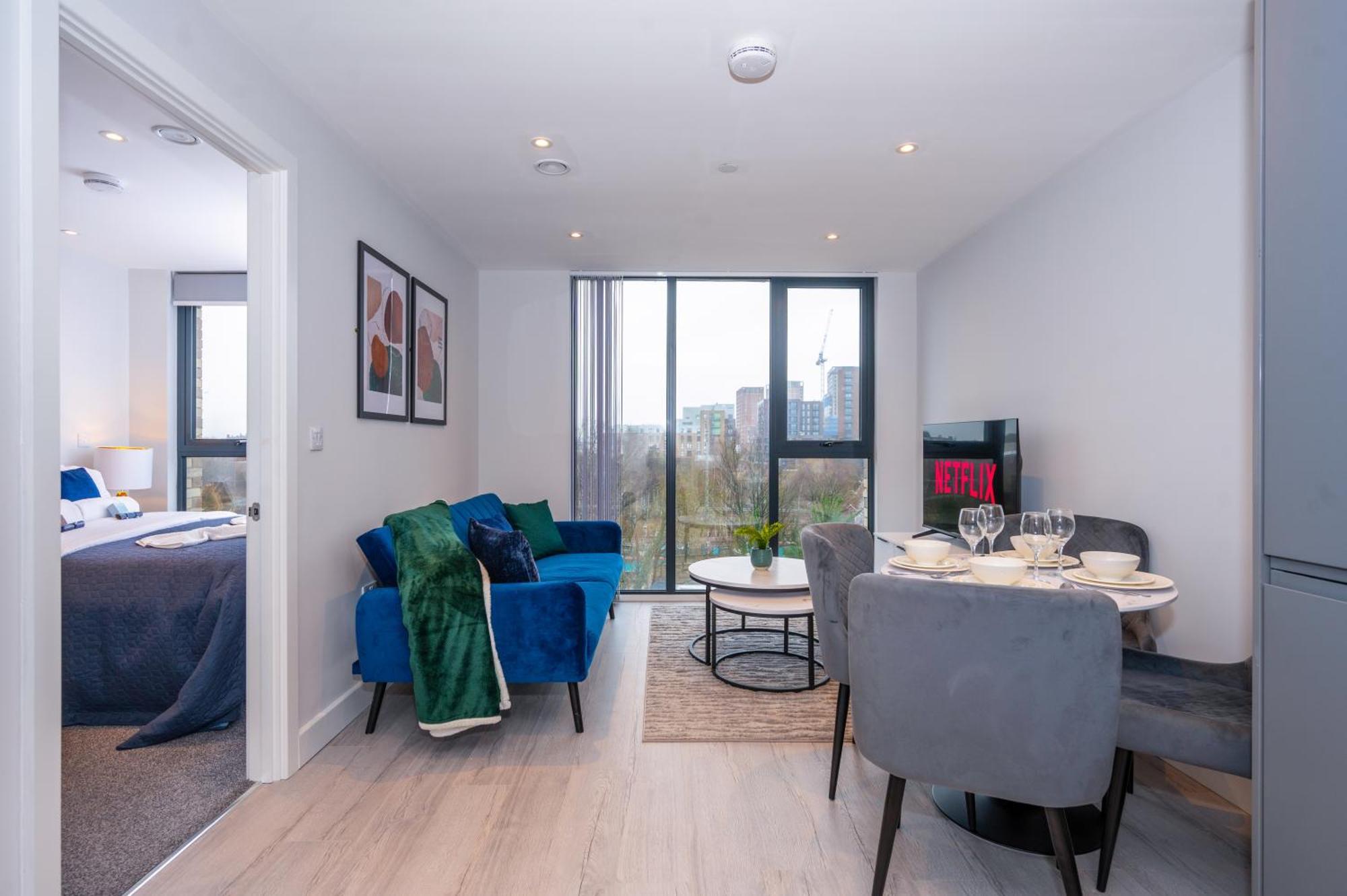 Cosy 1 Bed - Perfect For Long By Valore Services *