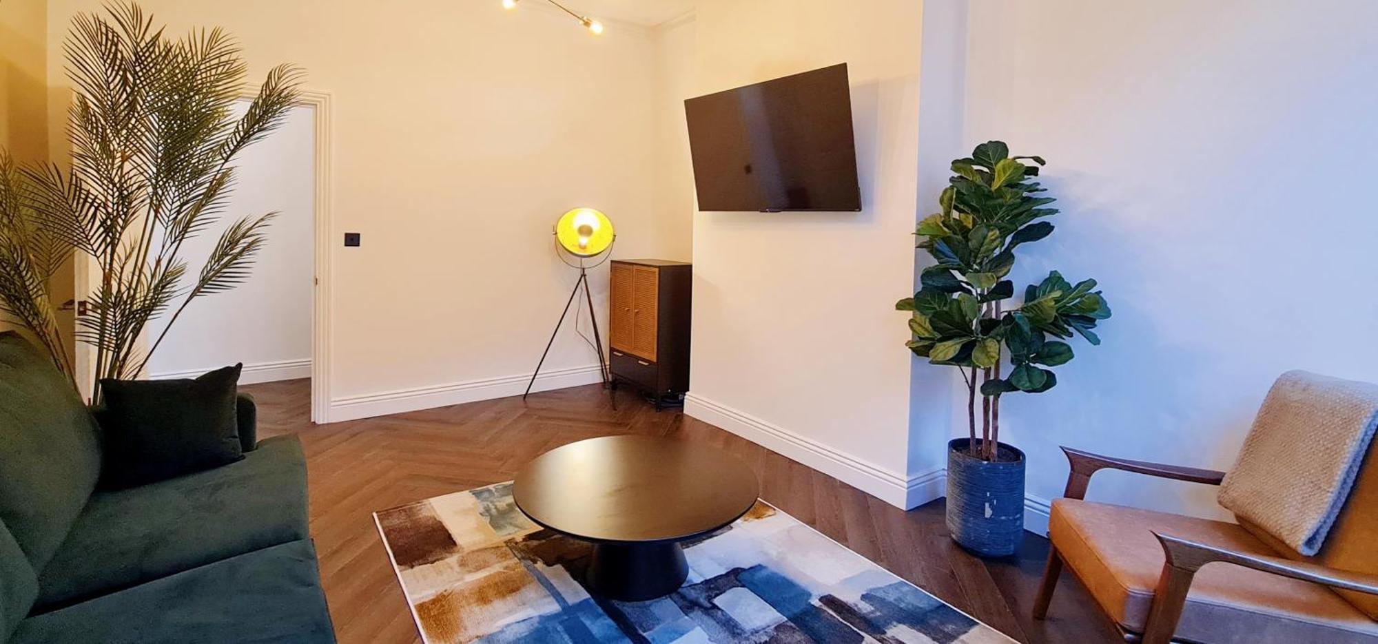 Holiday home Stunning Luxury Spacious - 5 Bedrooms - Rest & Recharge In Manchester