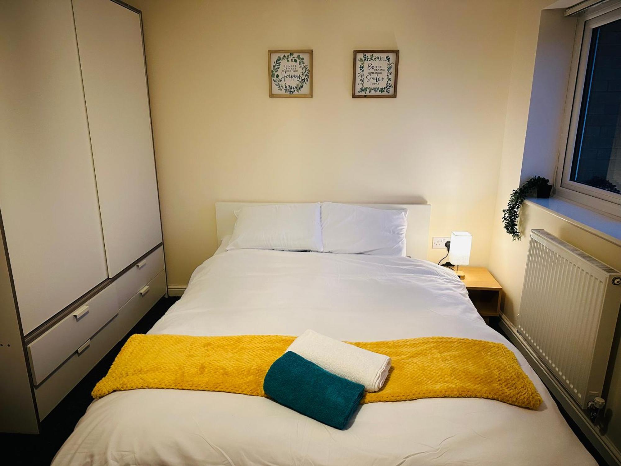 Cozy Stylish House Near Piccadilly Station, Etihad Stadium With Parking, Garden And 900mb Wifi Manchester