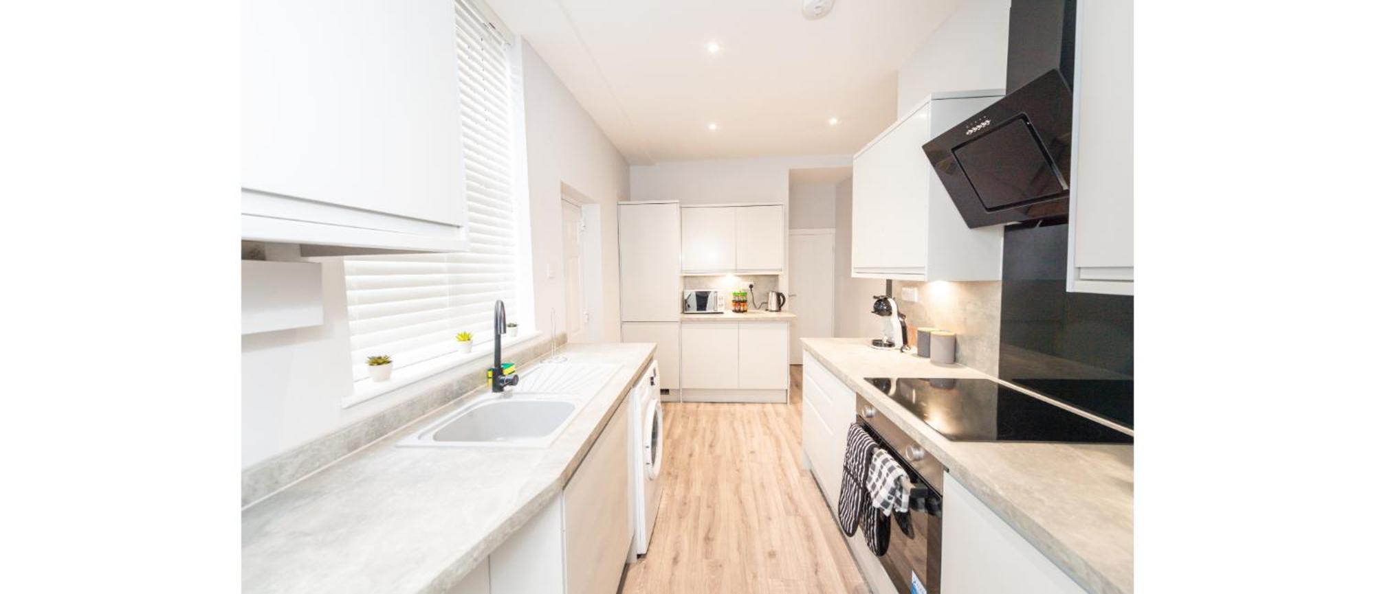 Hassle-free & Handsome Brand-new 3-bed Apartment