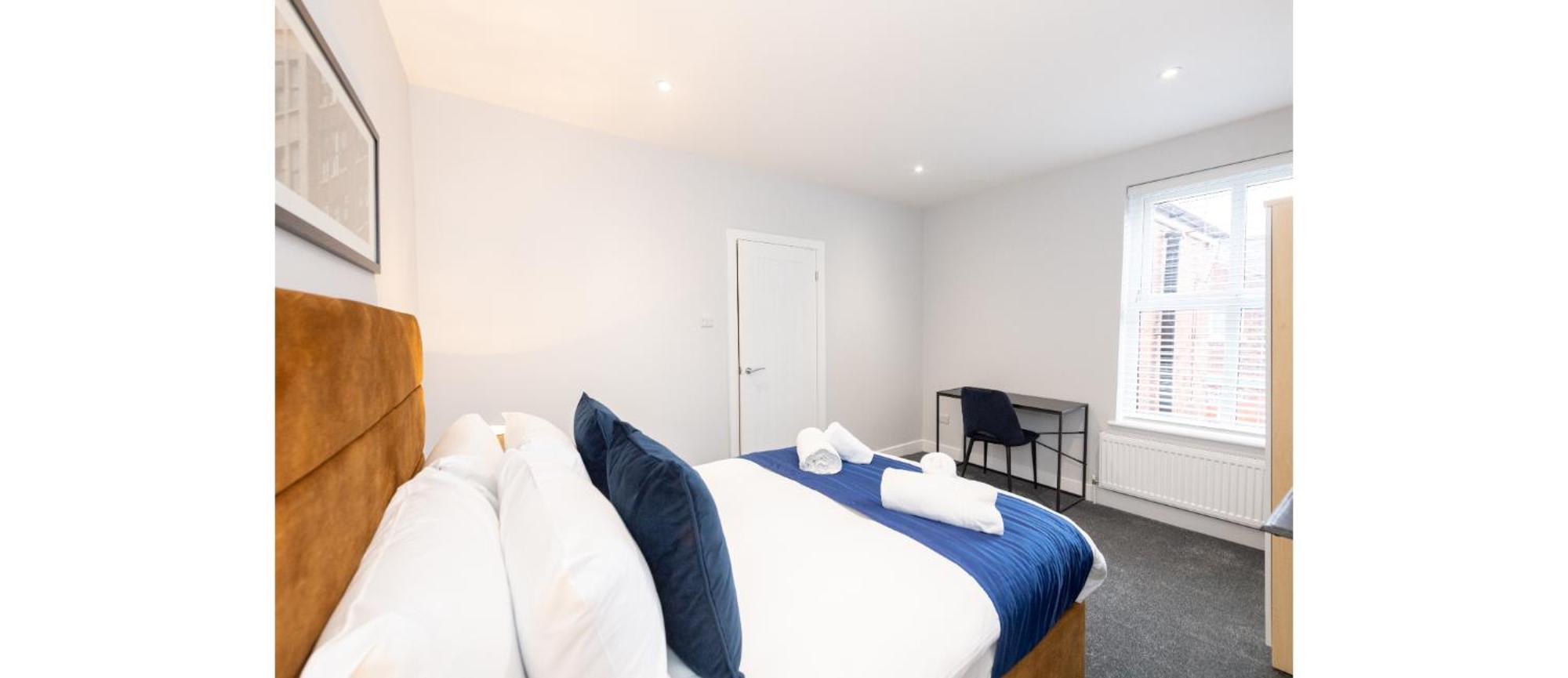 Apartment Hassle-free & Handsome Brand-new 3-bed *