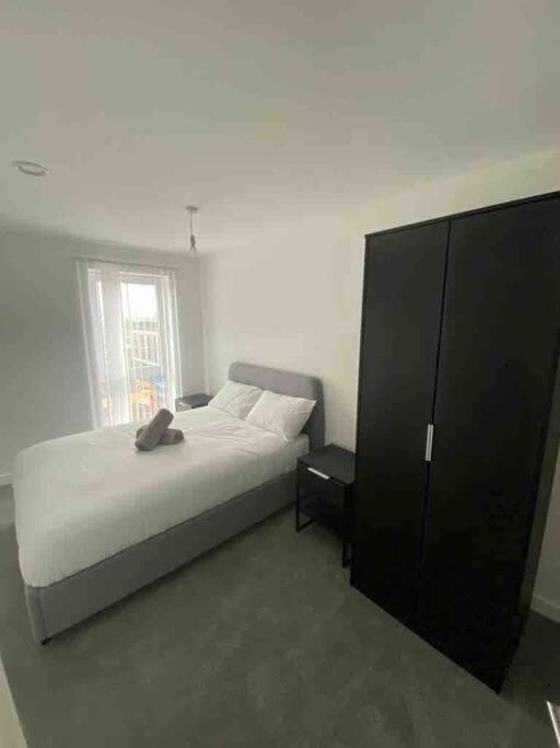 Luxury 2 Bedroom In The Heart Of *