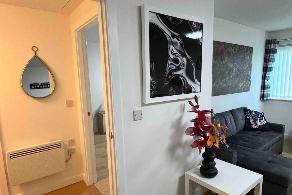 Apartment Cosy & Sweet, 1bd Spacious By Media City