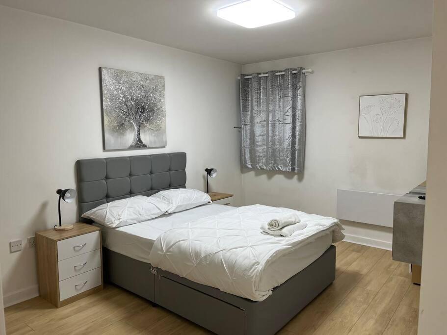 Cosy & Sweet, 1bd Spacious By Media City Apartment *