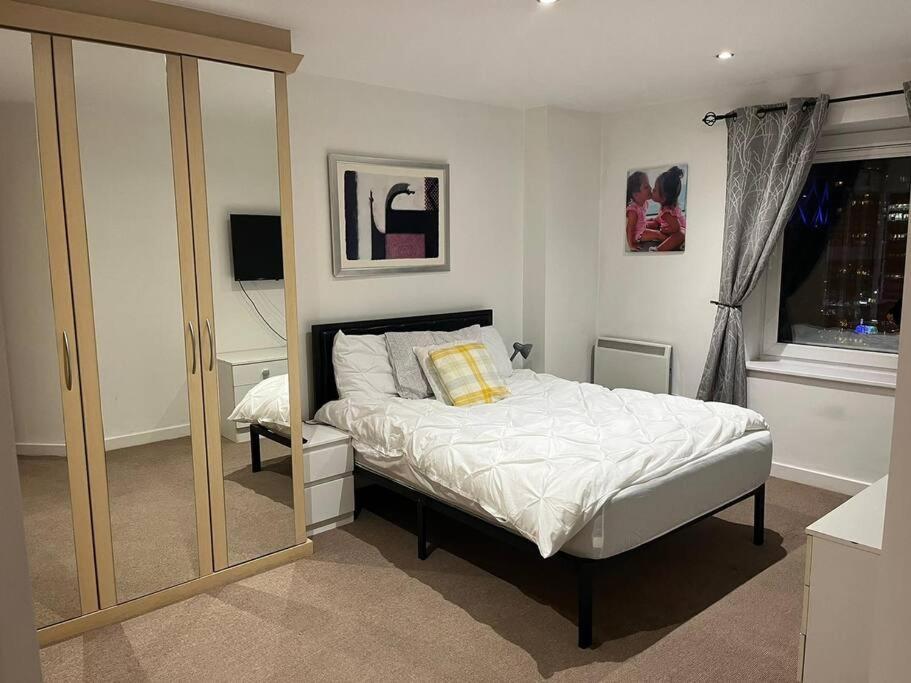 The Heart Of Media City, 2bd 2bth + Balcony * Manchester