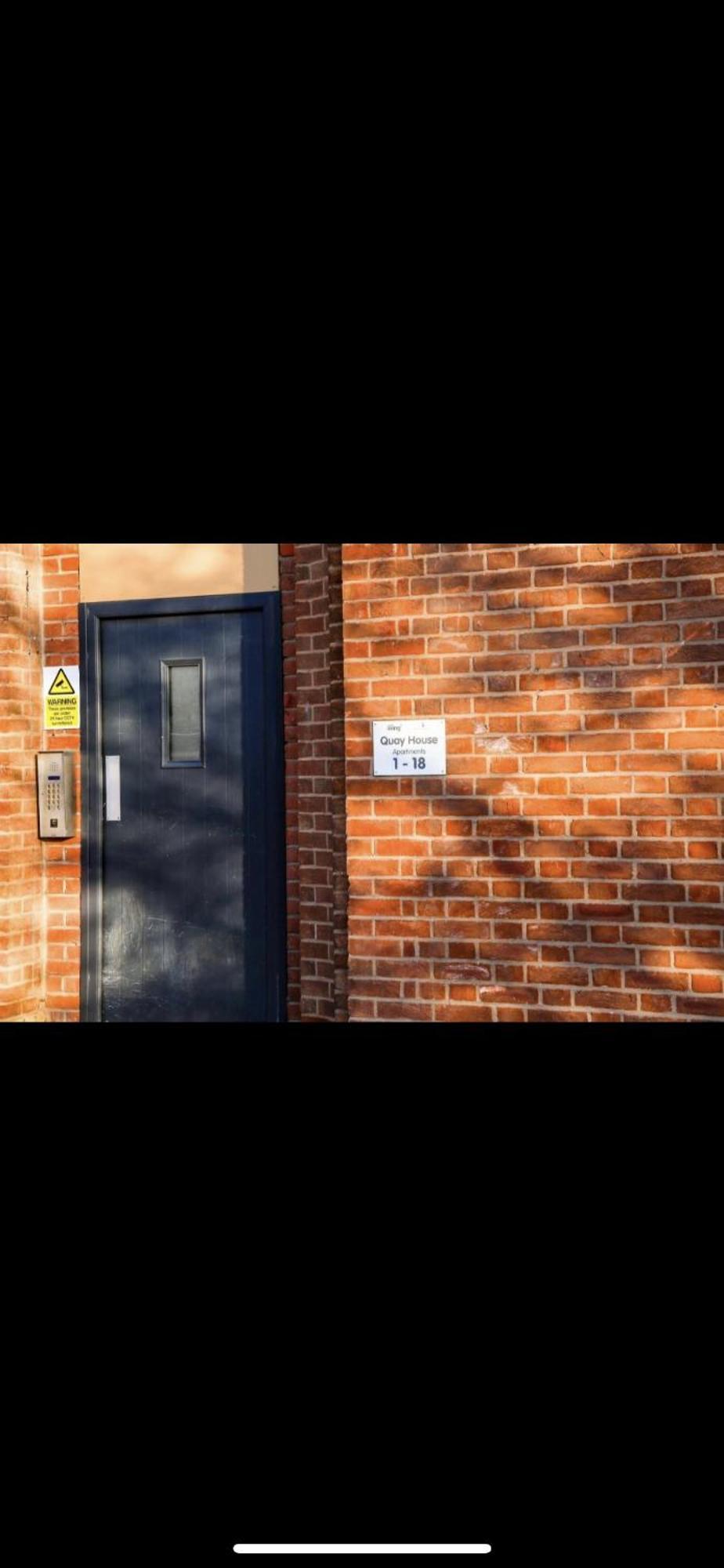 Lovely 1 Bed In Salford *