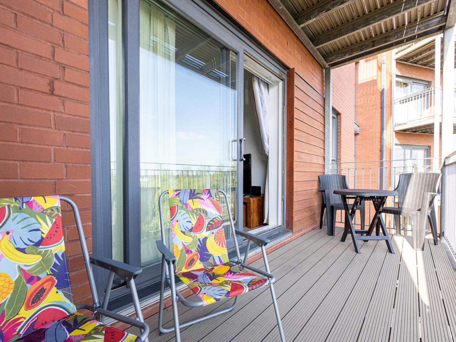 Apartment Pass The Keys Free Parking And Walking Distance Etihad Coop Arena