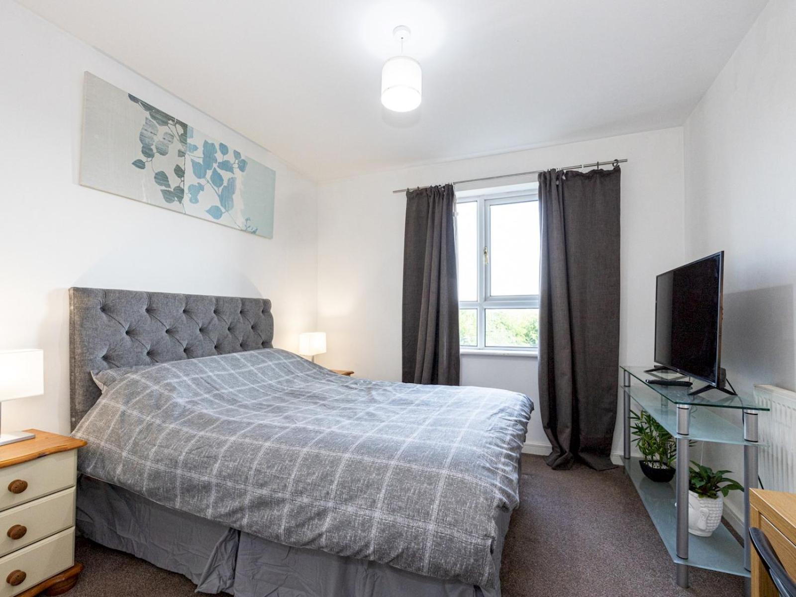 Pass The Keys Free Parking And Walking Distance Etihad Coop Arena Apartment