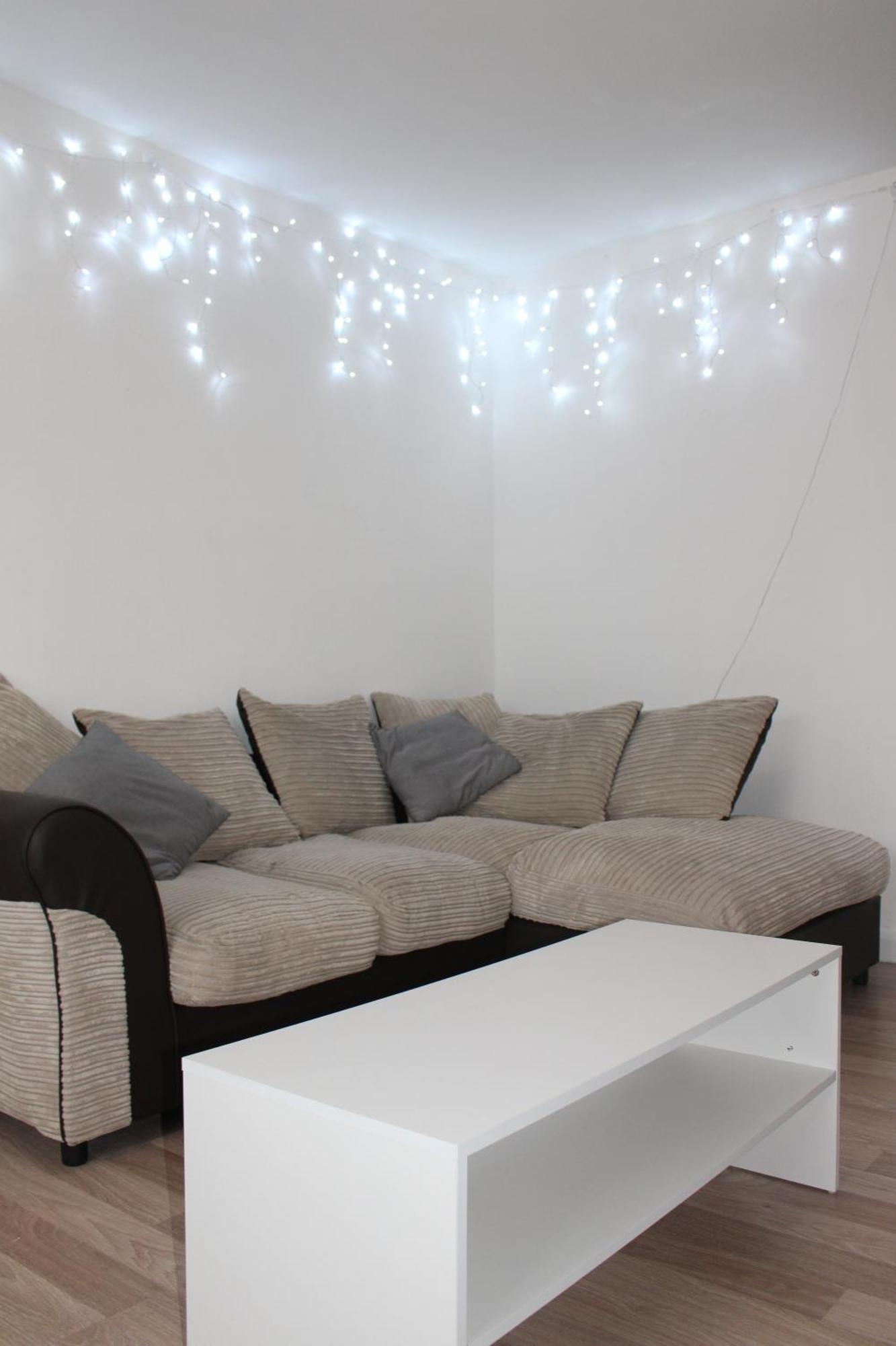Apartment House Near Centre & Etihad, Free Parking & Garden