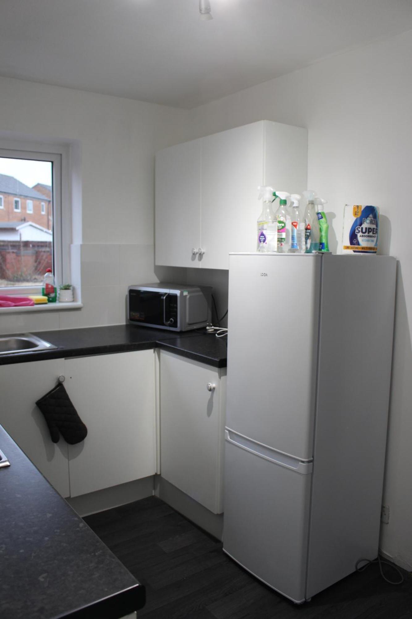 House Near Centre & Etihad, Free Parking & Garden Manchester