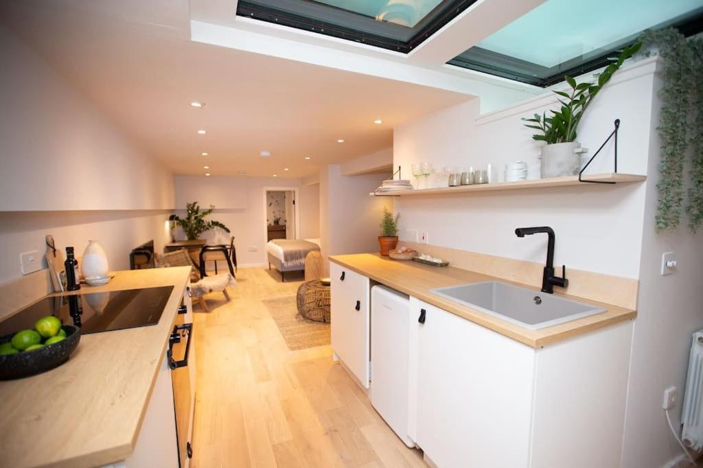 Chorlton Stylish & Roof Terrace * Manchester