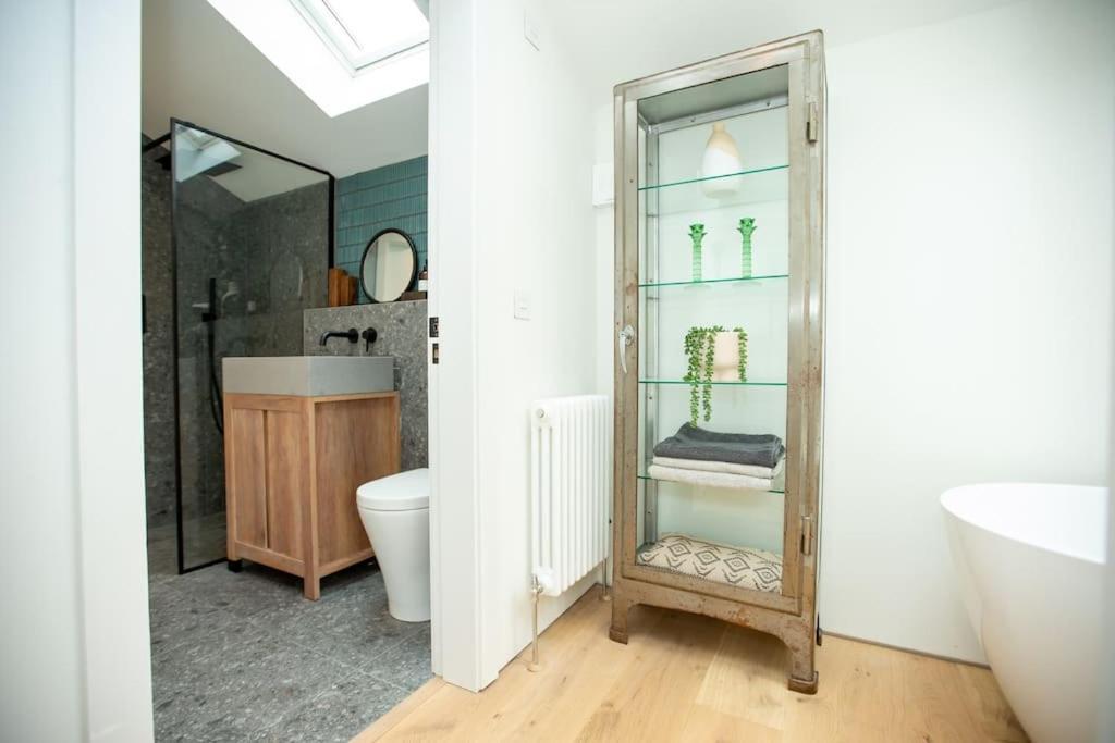 Chorlton Stylish & Roof Terrace