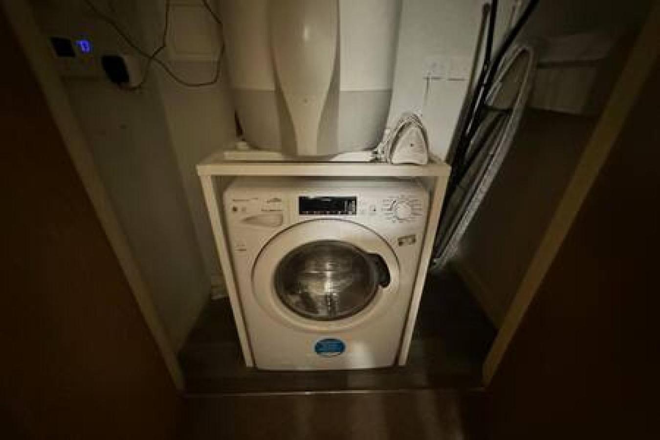 Airy 1 Bed Sleeps 2 * Manchester