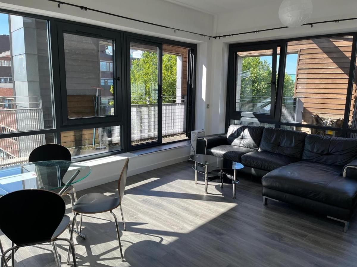 Apartment Morden In Centre Manchester