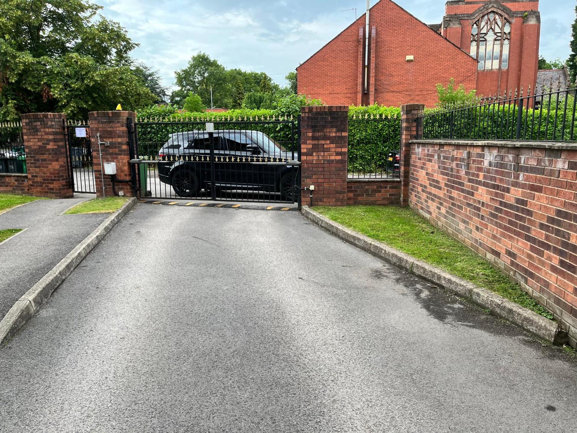 Lovely 3 Dbl Bed Apartment Manchester