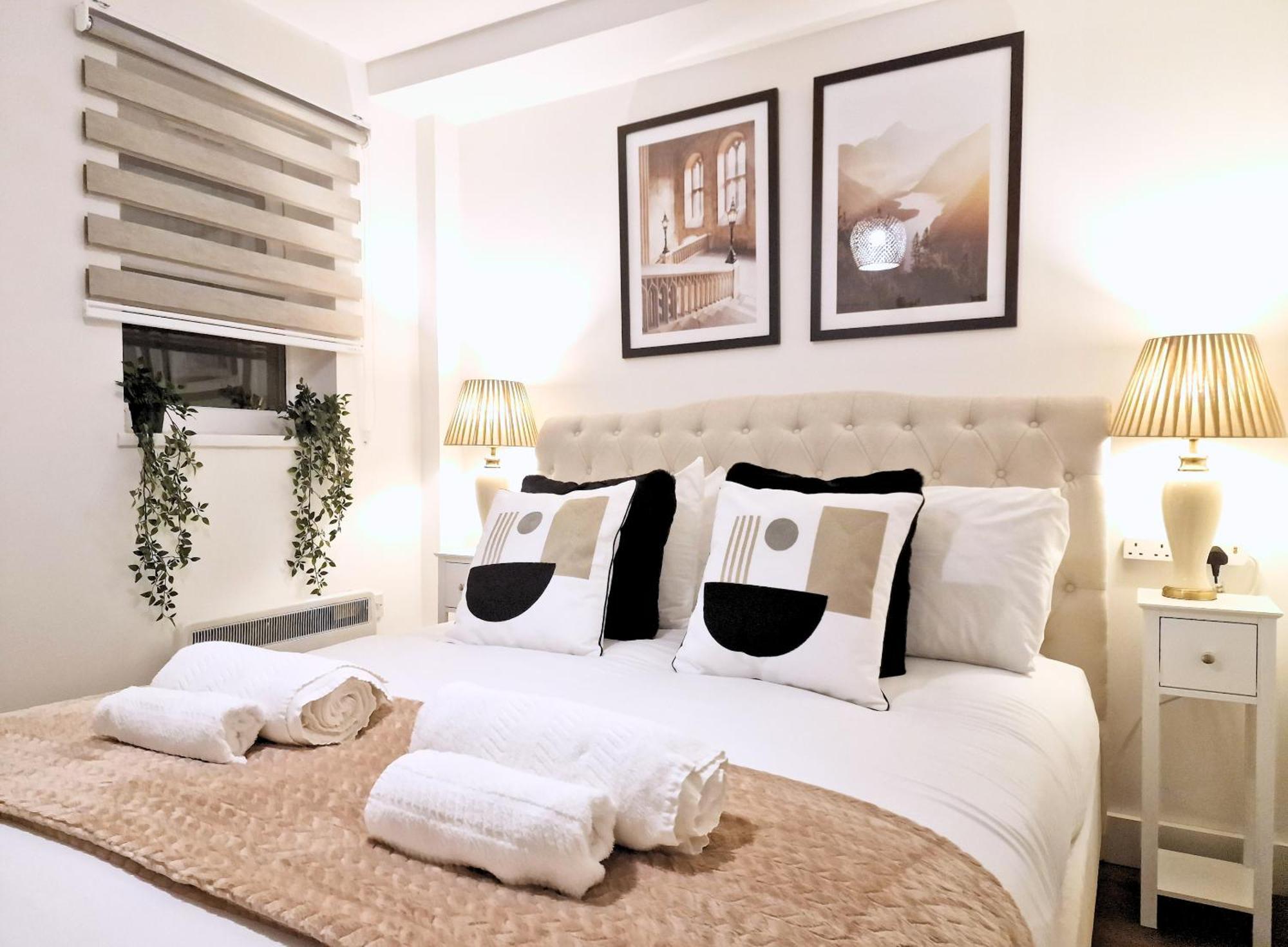By Bevolve - Centre Apartment *