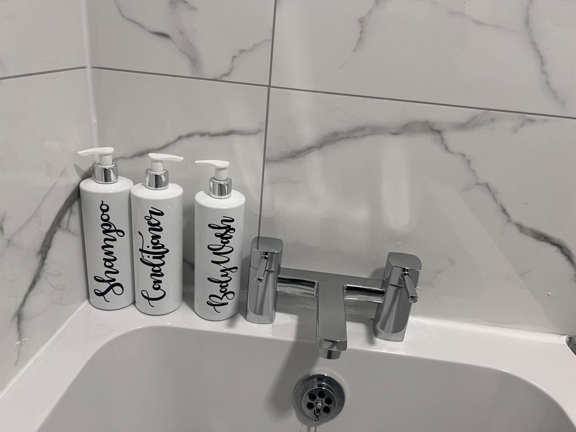 New Getaway - Free Gated Parking With Fob * Manchester