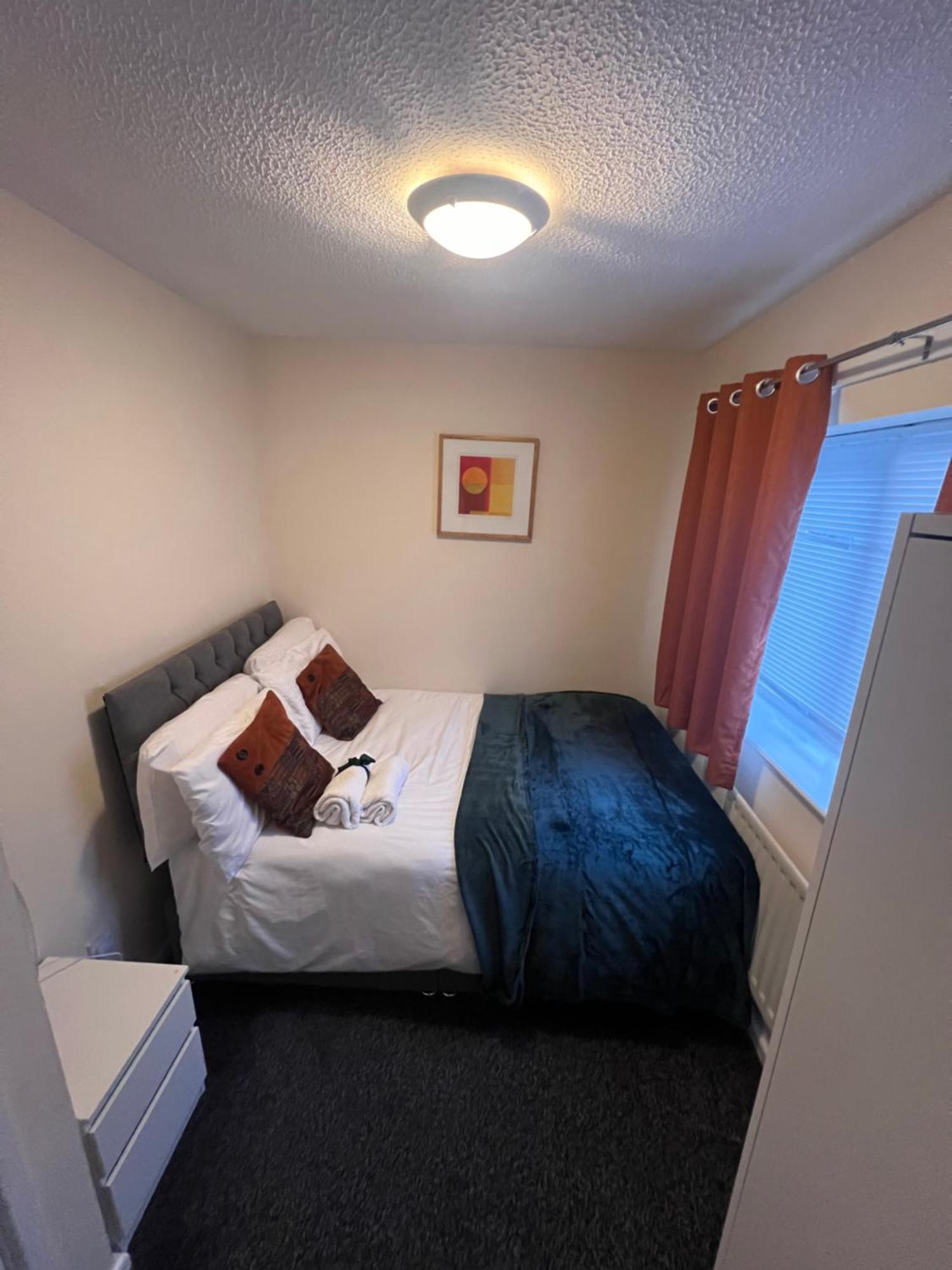 Apartment New Getaway - Free Gated Parking With Fob *