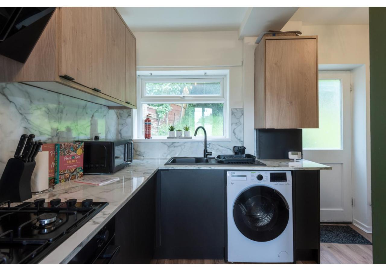 Cozy 3 Bd House, Perfect For Large Group Of 6 Appartement Manchester