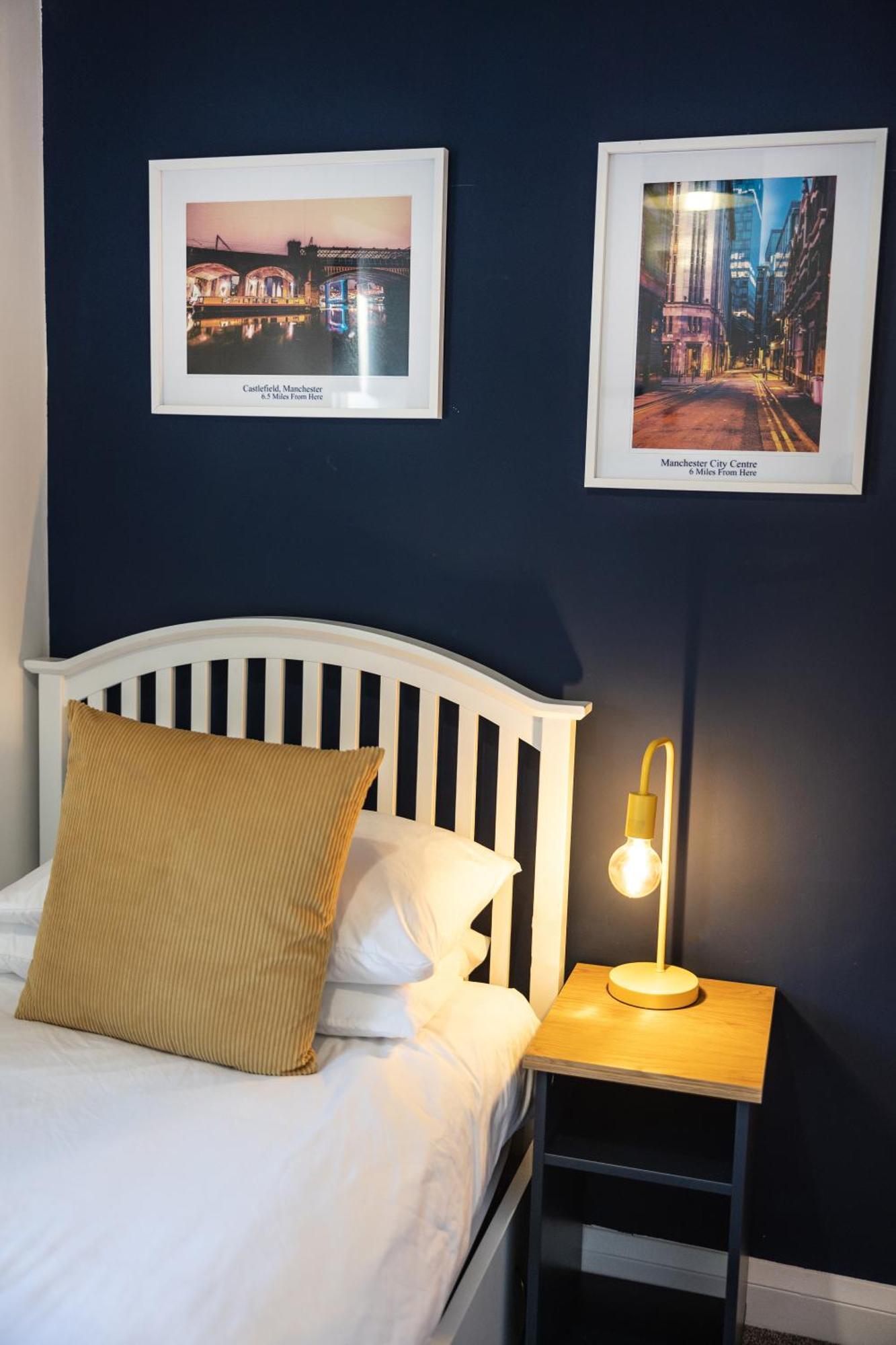Holiday home The Heart - Cosy 3 Bedroom House With Double Driveway And Garden In Manchester